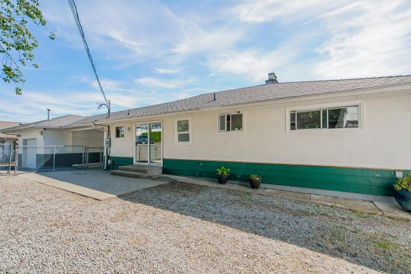 32582 Fleming Avenue, Mission, BC V2V2G9 Photo 4
