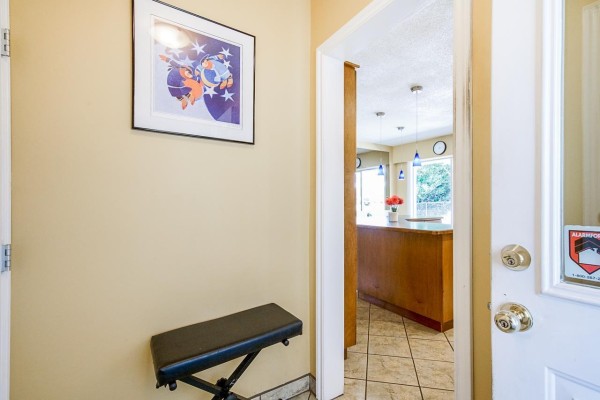 32582 Fleming Avenue, Mission, BC V2V2G9 Photo 5