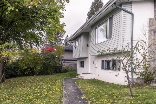 32591 Fleming Avenue, Mission, BC V2V2G8 Photo 3