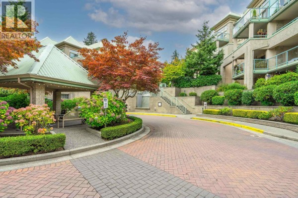 326 301 Maude Road, Port Moody, BC V3H5B1 Photo 3