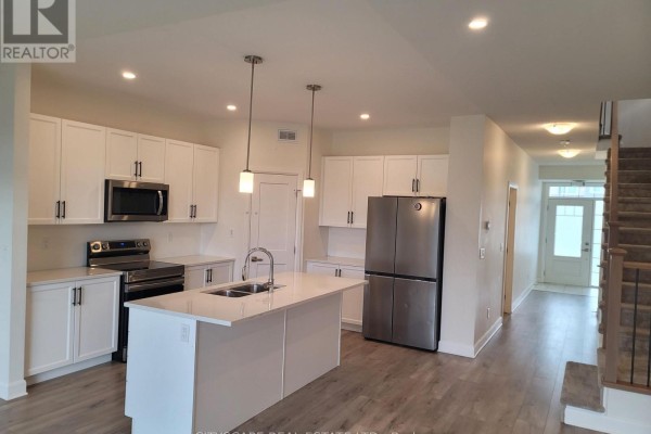 Laundry room - 326 Buckthorn Drive, Kingston, ON K7P0S1 Photo 3