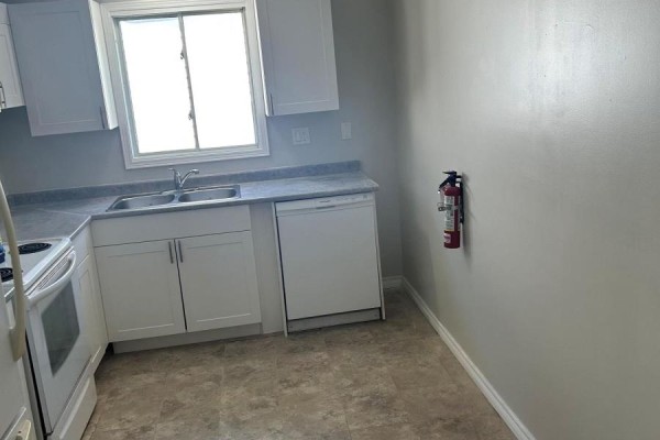 326 Christine Drive, Midland, ON L4R5A4 Photo 5