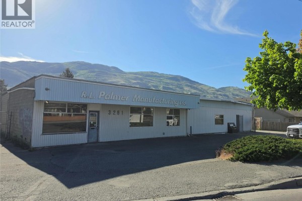 3261 Westsyde Road, Kamloops, BC V2B7G9 Photo 5