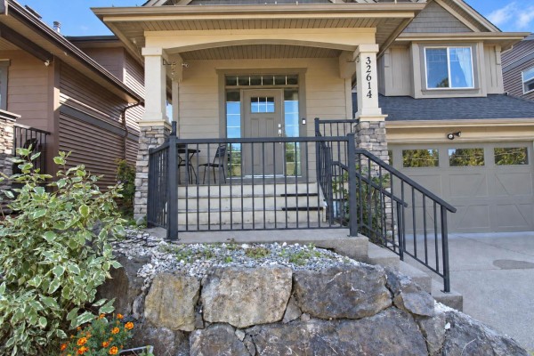 32614 Tunbridge Avenue, Mission, BC V4S0A4 Photo 3