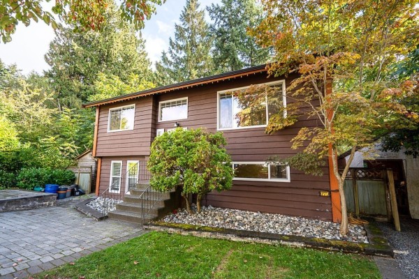 32646 Antelope Avenue, Mission, BC, photo 2