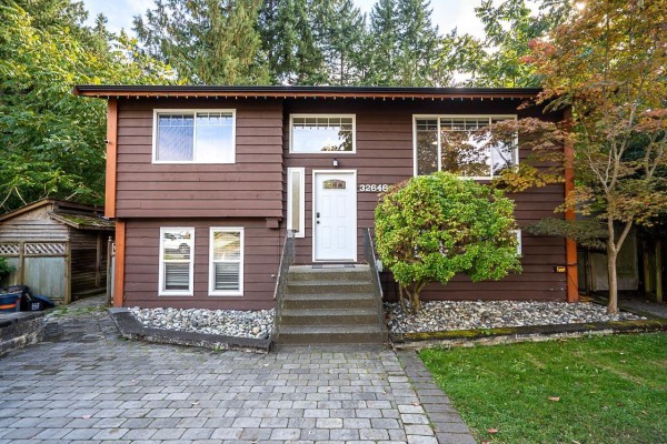 32646 Antelope Avenue, Mission, BC, photo 3