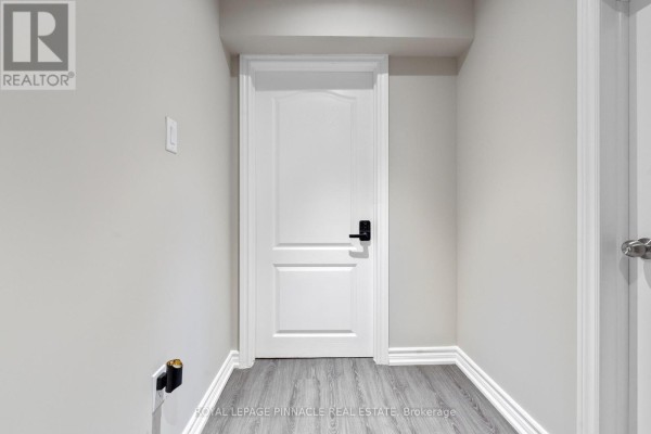 3265 Topeka Drive, Mississauga, ON L5M7V1 Photo 5