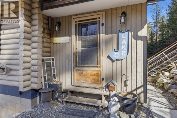 3267 Powell Road, Kamloops, BC, photo 3