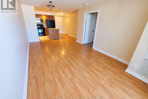 327 - 33 Cox Boulevard, Markham, ON L3R8A6 Photo 3