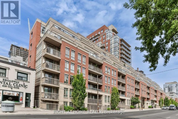 327 - 900 Mount Pleasant Road, Toronto, ON, photo 2