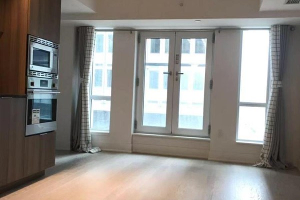 327 - 955 Bay Street, Toronto, ON M5S2A2 Photo 5