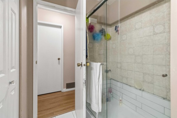 3273 Cheam Drive, Abbotsford, BC V2T4Y8 Photo 2