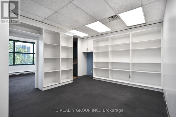 328 - 100 Cowdray Court, Toronto, ON M1S5C8 Photo 4