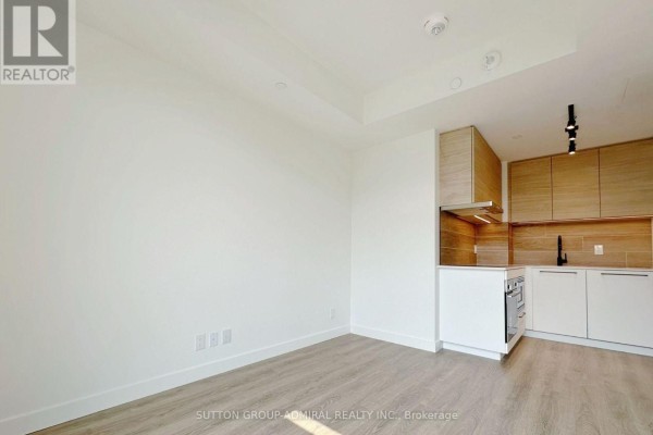 328 - 1050 Eastern Avenue, Toronto, ON M4L0B7 Photo 3
