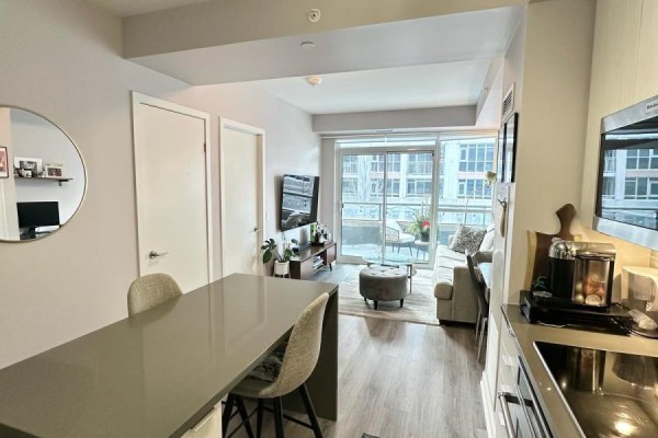 Den - 328 - 38 Iannuzzi Street, Toronto, ON M5V0S2 Photo 4
