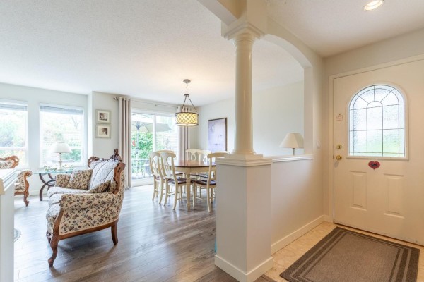 328 13888 70 Avenue, Surrey, BC V3W0R8 Photo 3