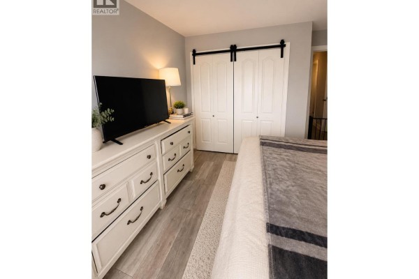 328 22661 Lougheed Highway, Maple Ridge, BC V2X2V4 Photo 5