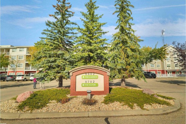 Dining room - #328 8802 Southfort, Fort Saskatchewan, AB T8L4R6 Photo 2