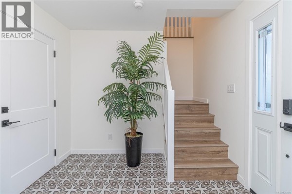 Living room - 328 Damon Dr, View Royal, BC V9B5J5 Photo 4