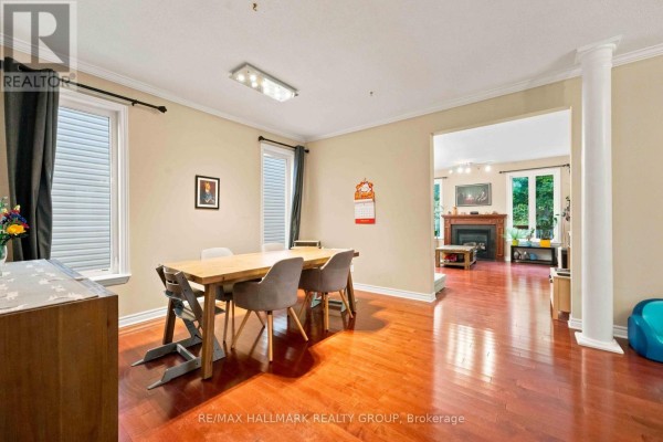 328 Laughlin Circle, Ottawa, ON K2T0E1 Photo 5