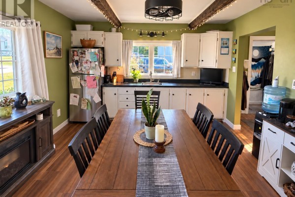 Kitchen - 3281 Highway 1, Port Maitland, NS B5A5T4 Photo 3
