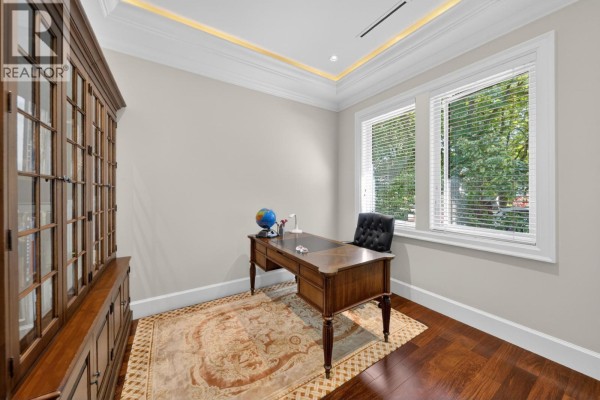3285 W 12th Avenue, Vancouver, BC V6K2R8 Photo 4