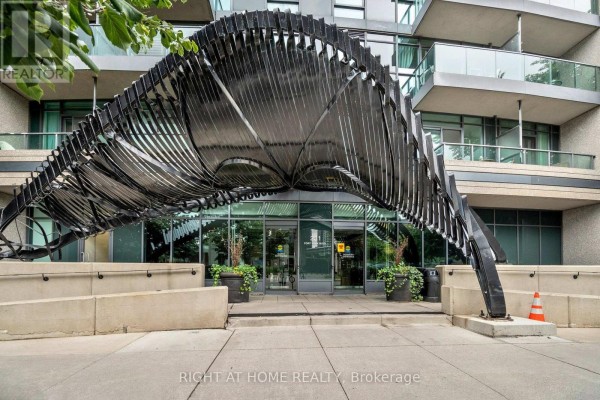 329 - 231 Fort York Boulevard, Toronto, ON, photo 2