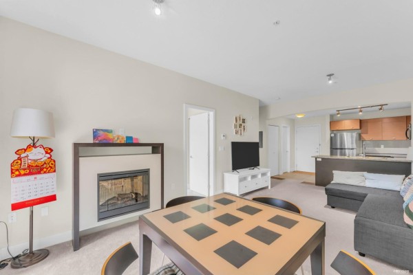 329 6628 120 Street, Surrey, BC V3W1T7 Photo 5