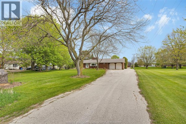 329 County Rd 34 East, Kingsville, ON, photo 2