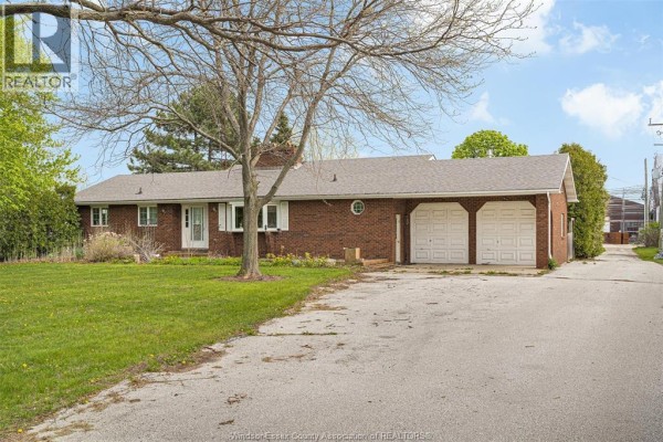 329 County Rd 34 East, Kingsville, ON, photo 3