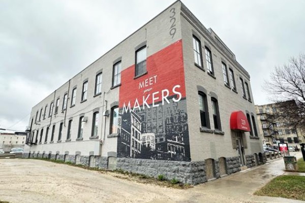 329 Cumberland Ave, Winnipeg, MB, photo 2