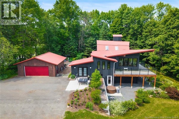 Family room - 329 Riverview Drive, Florenceville Bristol, NB E7L3N1 Photo 3