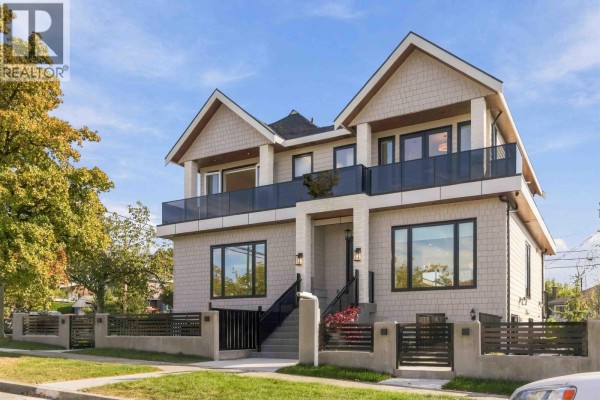 3290 E 48th Avenue, Vancouver