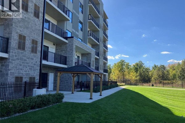 3290 Stella Crescent Unit# 302, Windsor, ON, photo 2