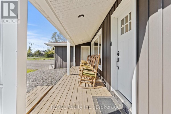 Primary Bedroom - 3290 Switch Road, Fort Erie, ON L0S1S0 Photo 4