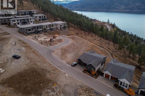 3292 Aspen Lane, Kelowna, BC V1V0G8 Photo 5