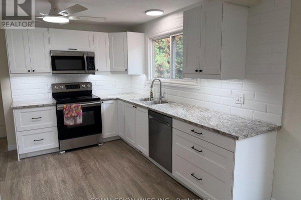 Laundry room - 3293 Taggart Street, Ottawa, ON K0A2W0 Photo 4
