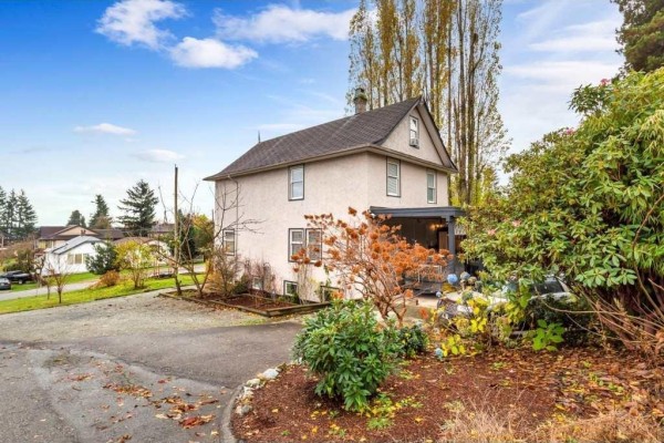 32945 3 Avenue, Mission, BC V2V1N2 Photo 2