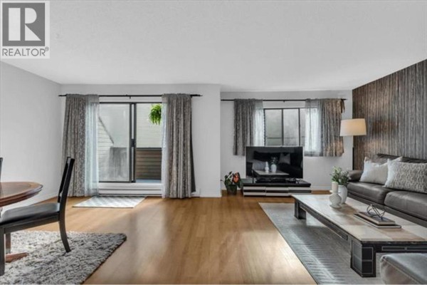 3295 Mountain Highway, North Vancouver, BC V7K2H4 Photo 4