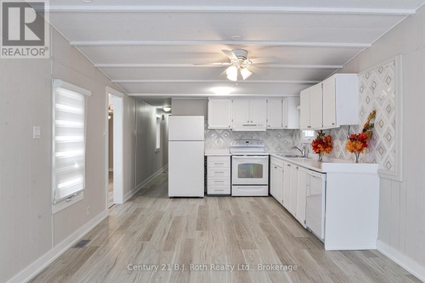 Laundry room - 33 - 580 West Street S, Orillia, ON L3V6L8 Photo 5