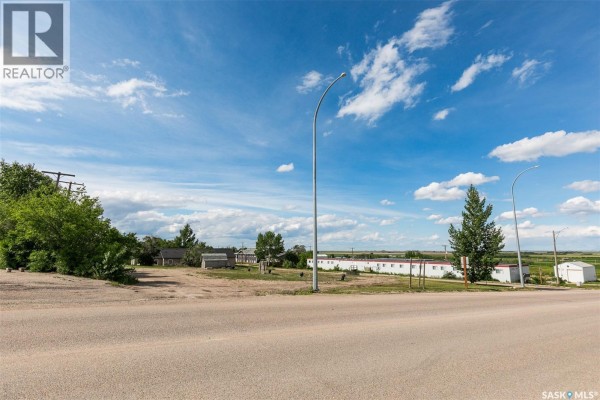 33 & 43 Atlantic Avenue, Kerrobert, SK S0L1R0 Photo 5
