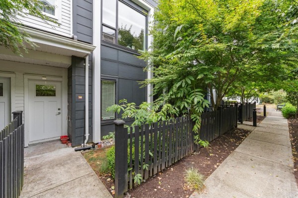 33 16337 23a Avenue, Surrey, BC V3Z0S3 Photo 2
