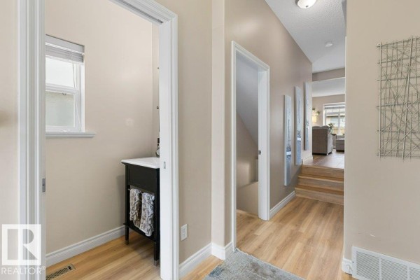 Kitchen - #33 200 Erin Ridge Dr, St  Albert, AB T8N7E2 Photo 3