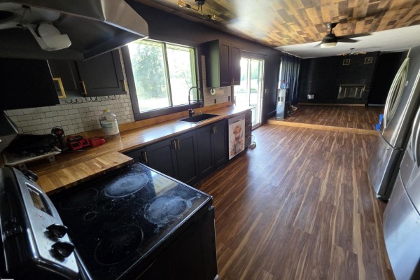 Dining room - 33 27317 Twp Rd 522, Rural Parkland County, AB T7X3S3 Photo 2