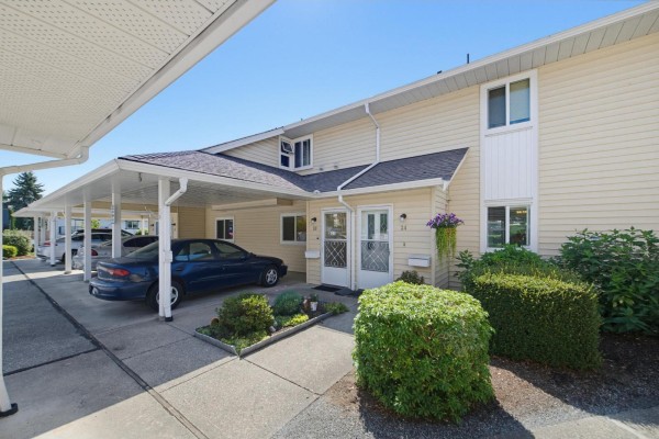 33 7525 Martin Place, Mission, BC V2V6N2 Photo 5