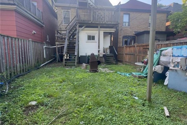 33 Cedar Avenue, Hamilton, ON, photo 2