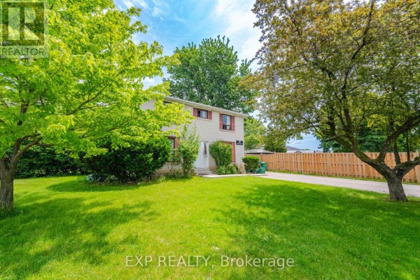 33 Earlsdale Crescent, Brampton, ON, photo 3