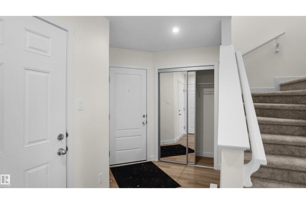 Kitchen - 33 Emmett Wy, Spruce Grove, AB T7X3C7 Photo 3