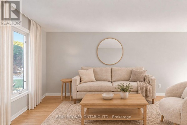 Family room - 33 Fountainbridge Drive, Caledon, ON L7E1N5 Photo 4