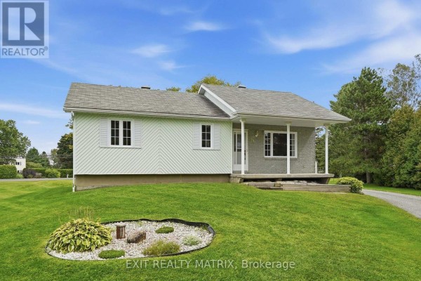 33 Frost Avenue, Hawkesbury, ON, photo 3